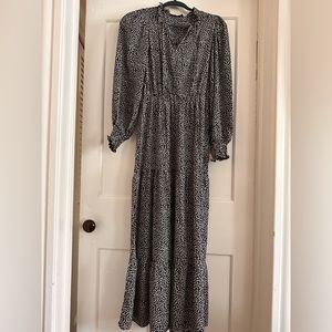 NEW black and white leaf pattern, long sleeve dress